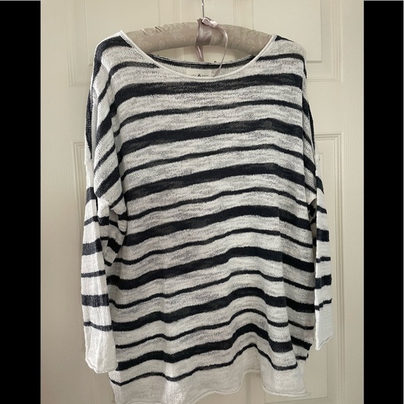 LOFT PULL OVER sweater - Picture 1 of 4